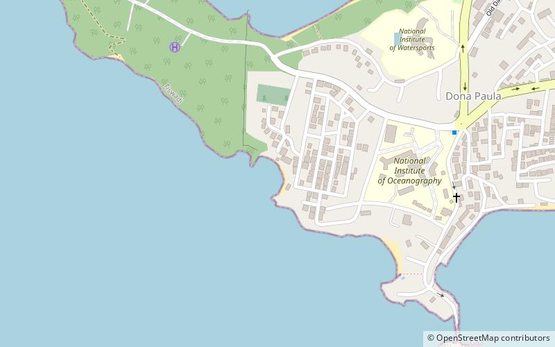 marivel beach bambolim location map