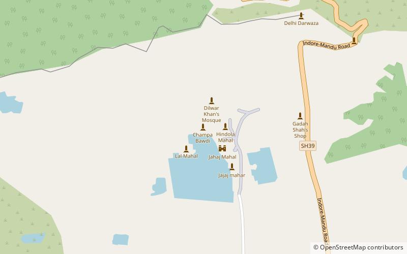 royal palace and champa bawdi mandu location map