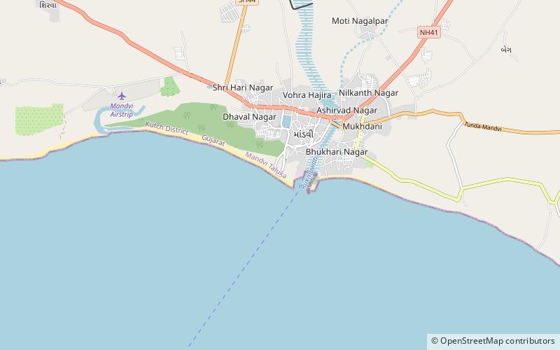 windfarm beach mandvi location map