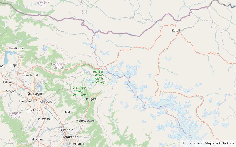 Machoi Peak location map