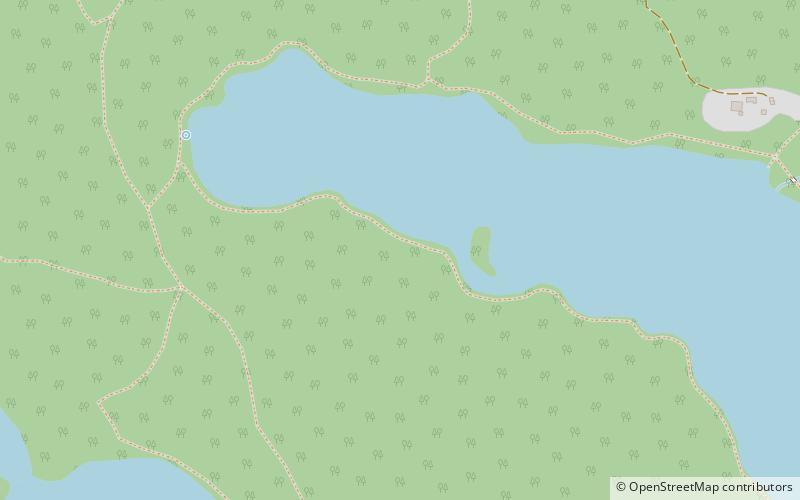 Green Lakes location map