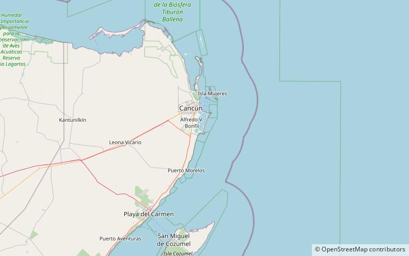 Playa Delfines location map