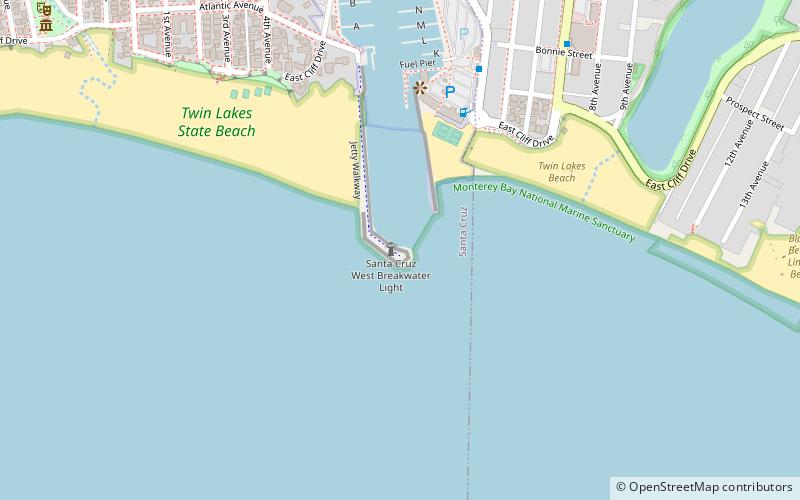 Santa Cruz Breakwater Light location map