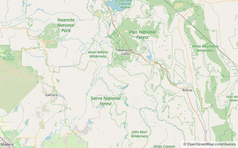 Sharktooth Peak location map