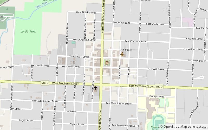 Harrisonville Courthouse Square Historic District location map