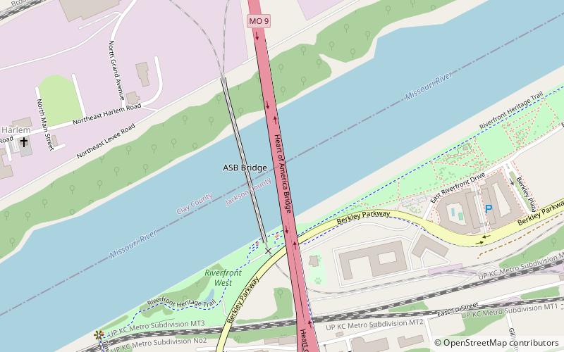 Heart of America Bridge location map