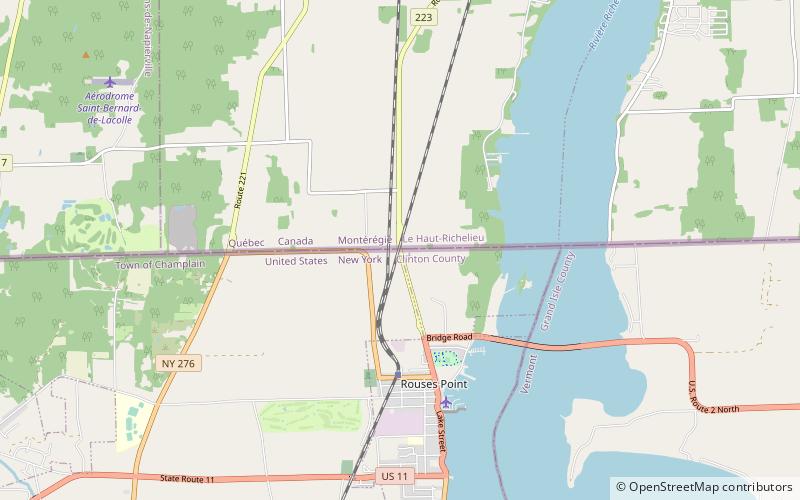 Rouses Point–Lacolle 223 Border Crossing location map