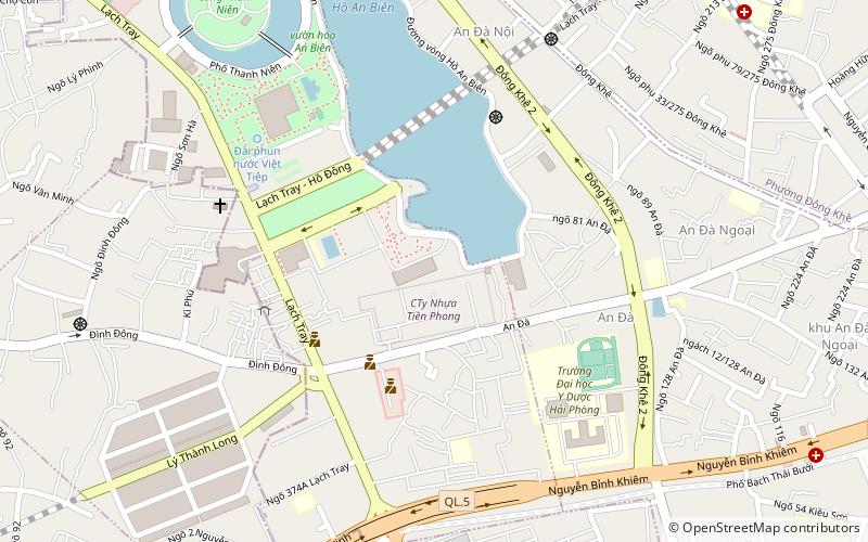 Sân bóng thiếu nhi location map