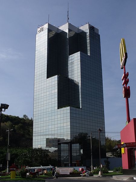 Torre Cuscatlán
