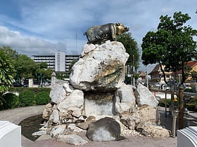 Saha Chat-Denkmal