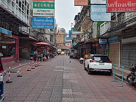 phadung dao road bangkok