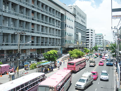 arun amarin road bangkok