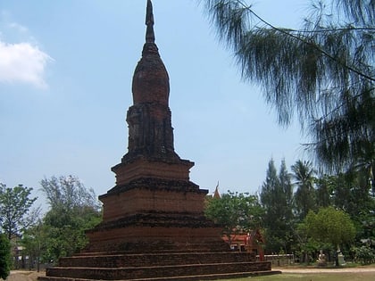 Wat Chedi Yot Thong
