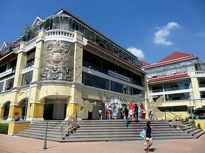 Old Siam Plaza