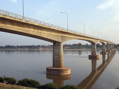 Puente de la Amistad entre Tailandia y Laos