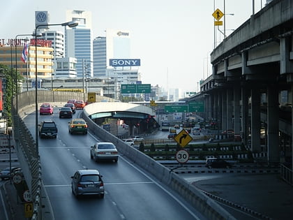 Lat Phrao Intersection