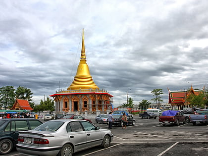 Wat Bang Phli Yai Nai