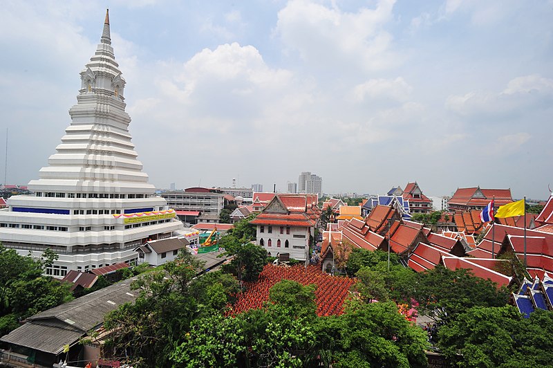 Wat Paknam Bhasicharoen