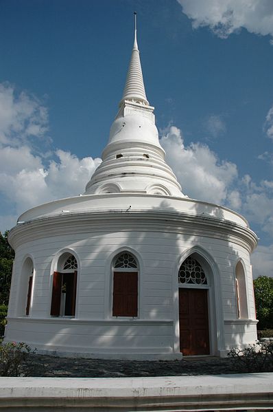 Phra Chuthathut Palace