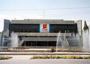 palace of unity douchanbe
