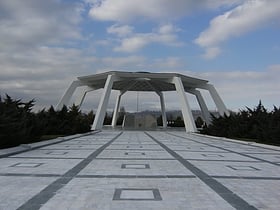 Devlet Mezarlığı