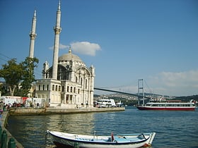 ortakoy moschee istanbul