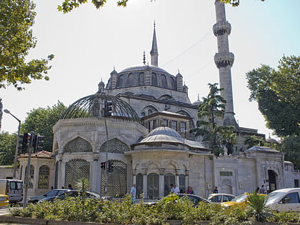 yeni valide moschee istanbul