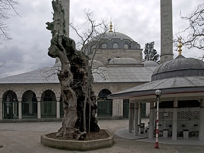 eski valide camii istanbul