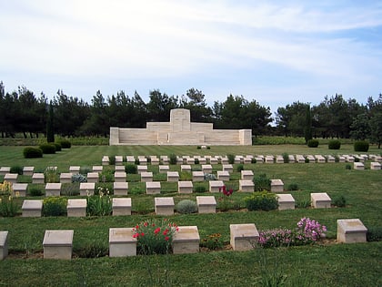 Azmak Commonwealth War Graves Commission Cemetery