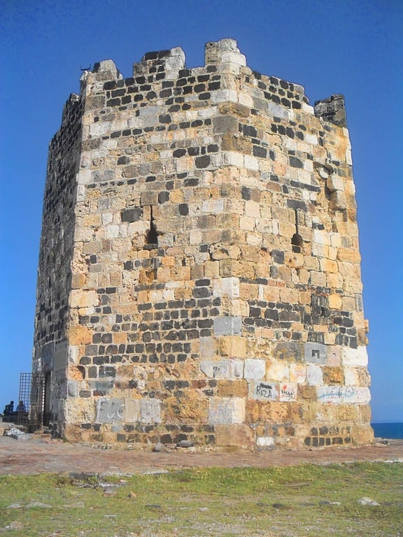 suleymans tower yumurtalik
