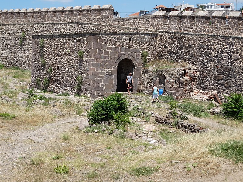 Babakale Castle