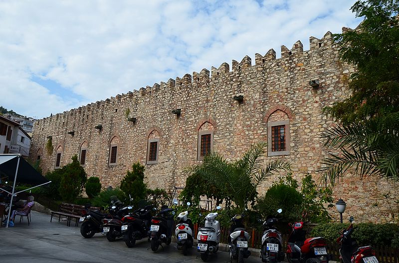 Öküz Mehmed Pasha Caravanserai