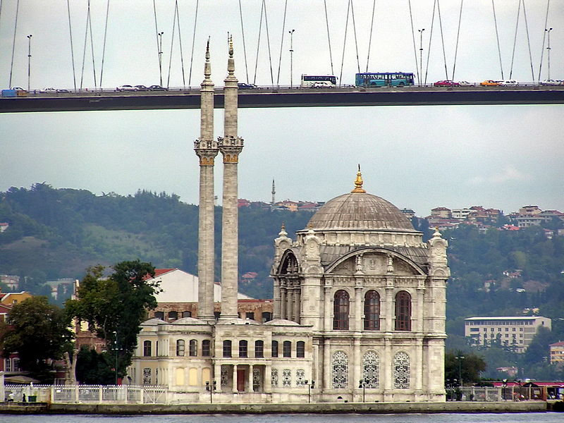 Mezquita de Ortaköy, Estambul