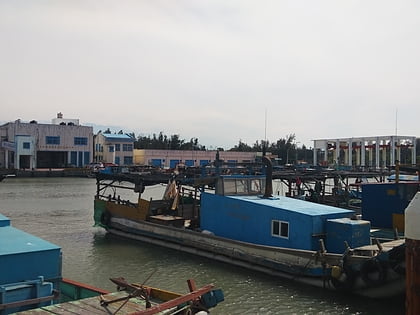 longfeng fishing port zhunan