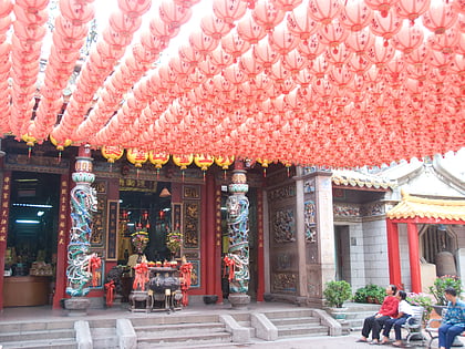 chi jin mazu temple kaohsiung