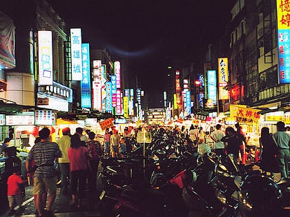 liuhe night market kaohsiung