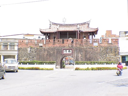 south gate hengchun