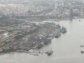 Puerto de Dar es-Salam
