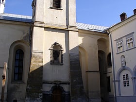 Kostel Usih Svatih i monastir benediktinok