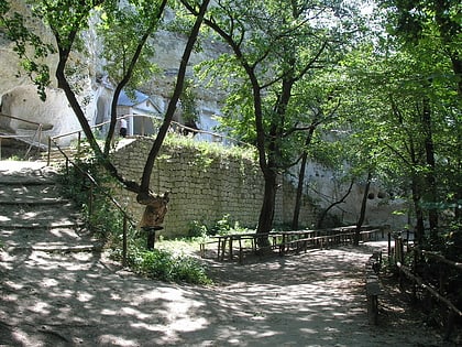 bakota cave monastery parque nacional natural podilski tovtry