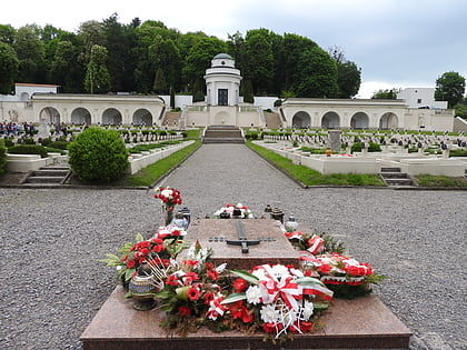 cemetery of the defenders of lwow lwiw