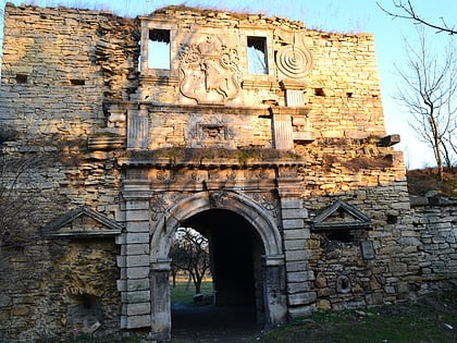 Chernelytsia Castle