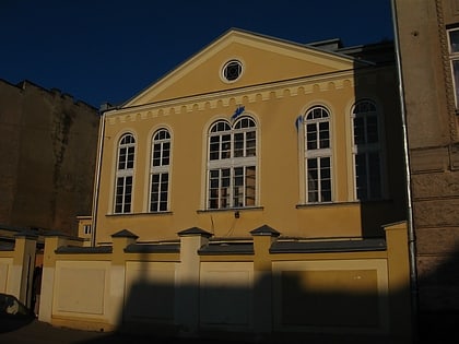 beis aharon vyisrael synagogue lviv
