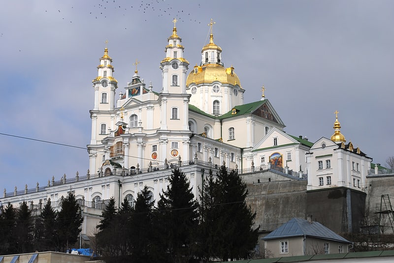 maria entschlafens kloster potschajiw