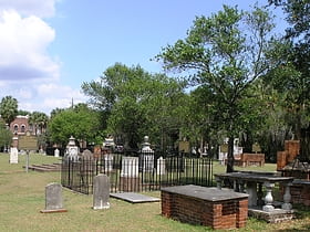 colonial park cemetery savannah