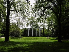 sylvan grove theater and columns seattle