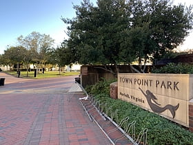 town point park norfolk