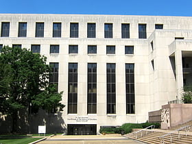 H. Carl Moultrie Courthouse