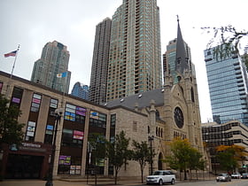 cathedrale du saint nom de chicago