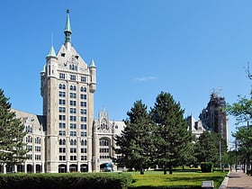 suny system administration building albany